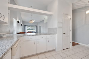 733 Carpenters Way, Lakeland, FL 33809, USA Photo 6