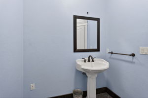  Photo 35