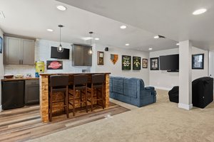  Photo 31