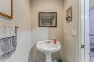  Photo 36
