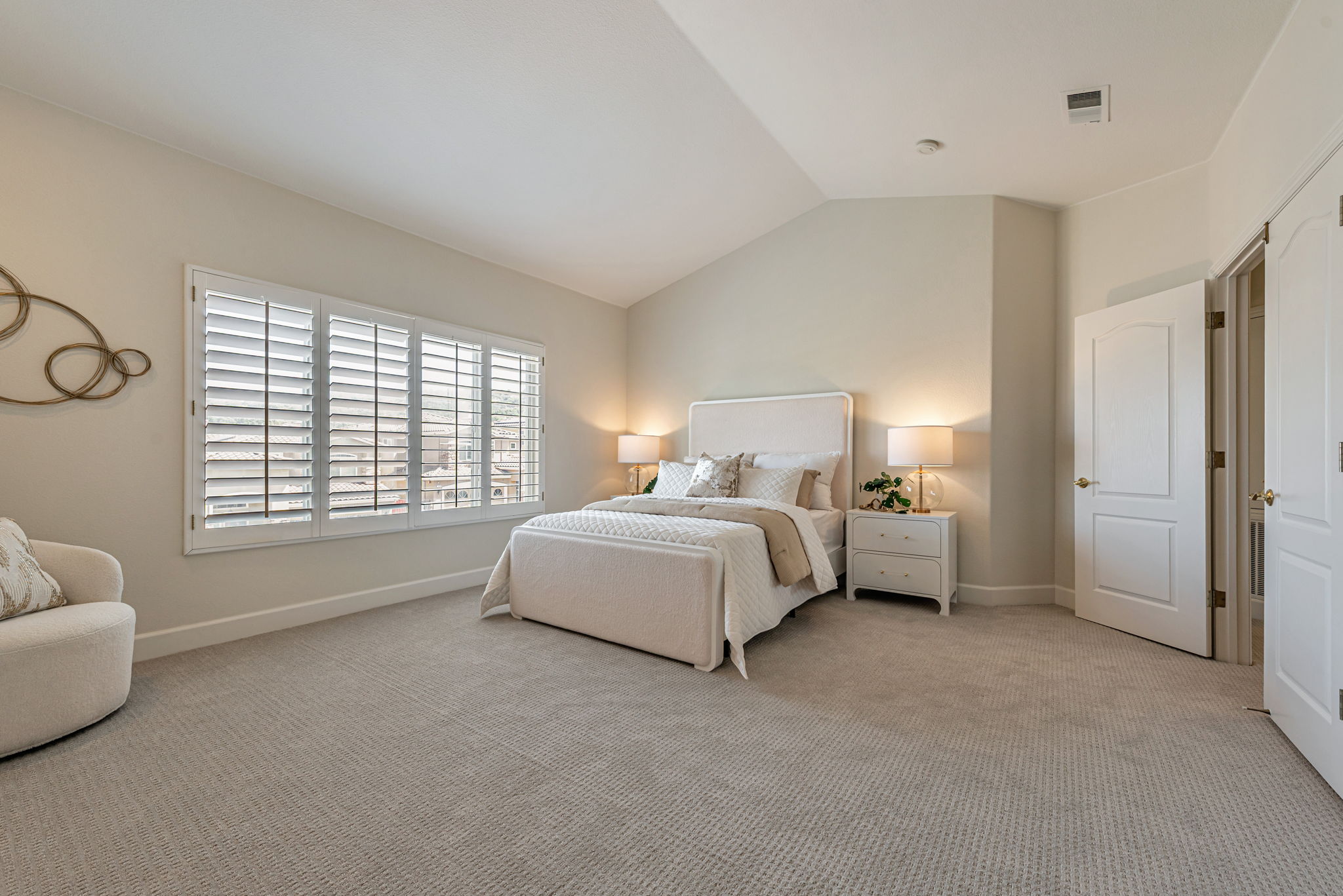 041_7330 Alexis Manor Pl