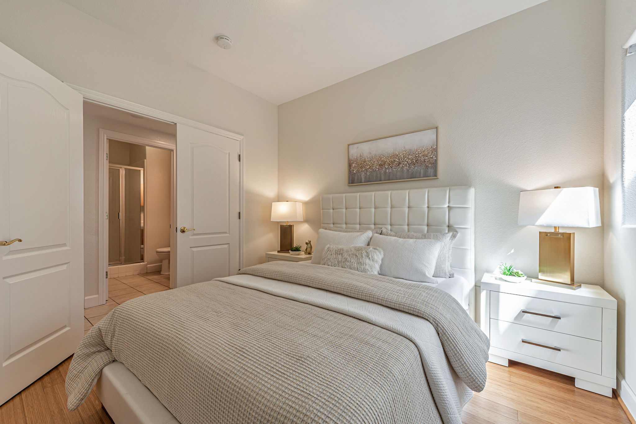 044_7330 Alexis Manor Pl