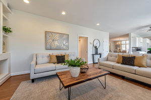013_7330 Alexis Manor Pl