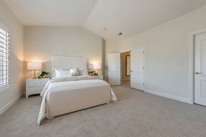 040_7330 Alexis Manor Pl