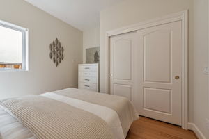 043_7330 Alexis Manor Pl