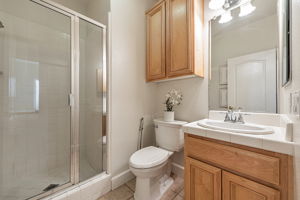 052_7330 Alexis Manor Pl