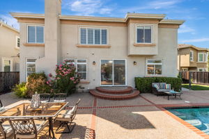 055_7330 Alexis Manor Pl