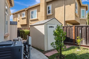 058_7330 Alexis Manor Pl