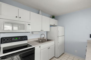Kitchen 3