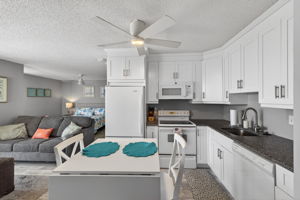 Kitchen 2 of 3