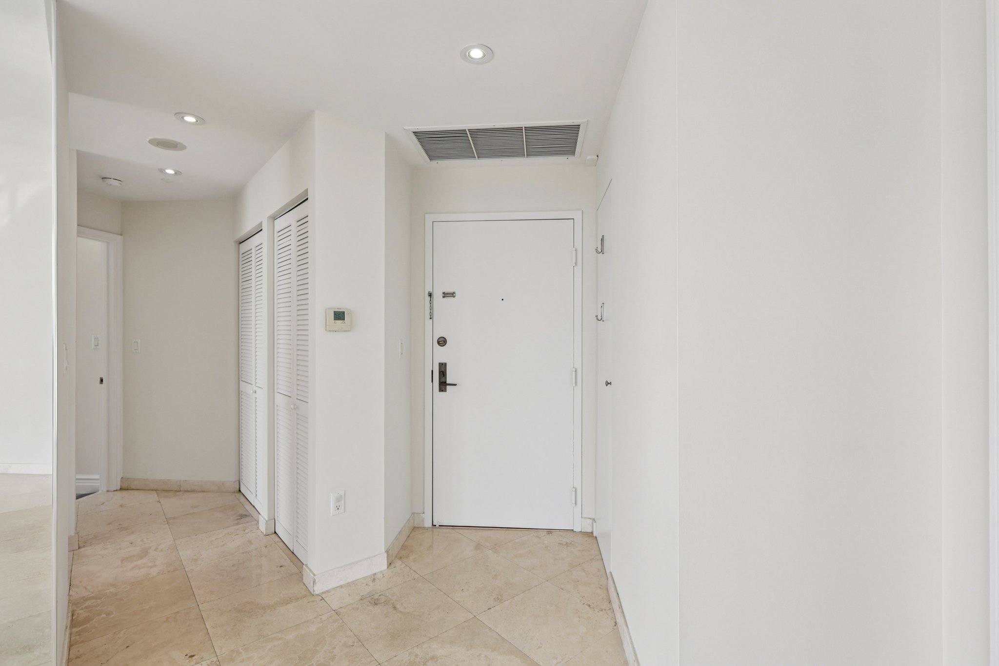 Ocean Terrace LPH-C-S2510-008.jpg