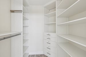 Ocean Terrace LPH-C-S2510-033.jpg