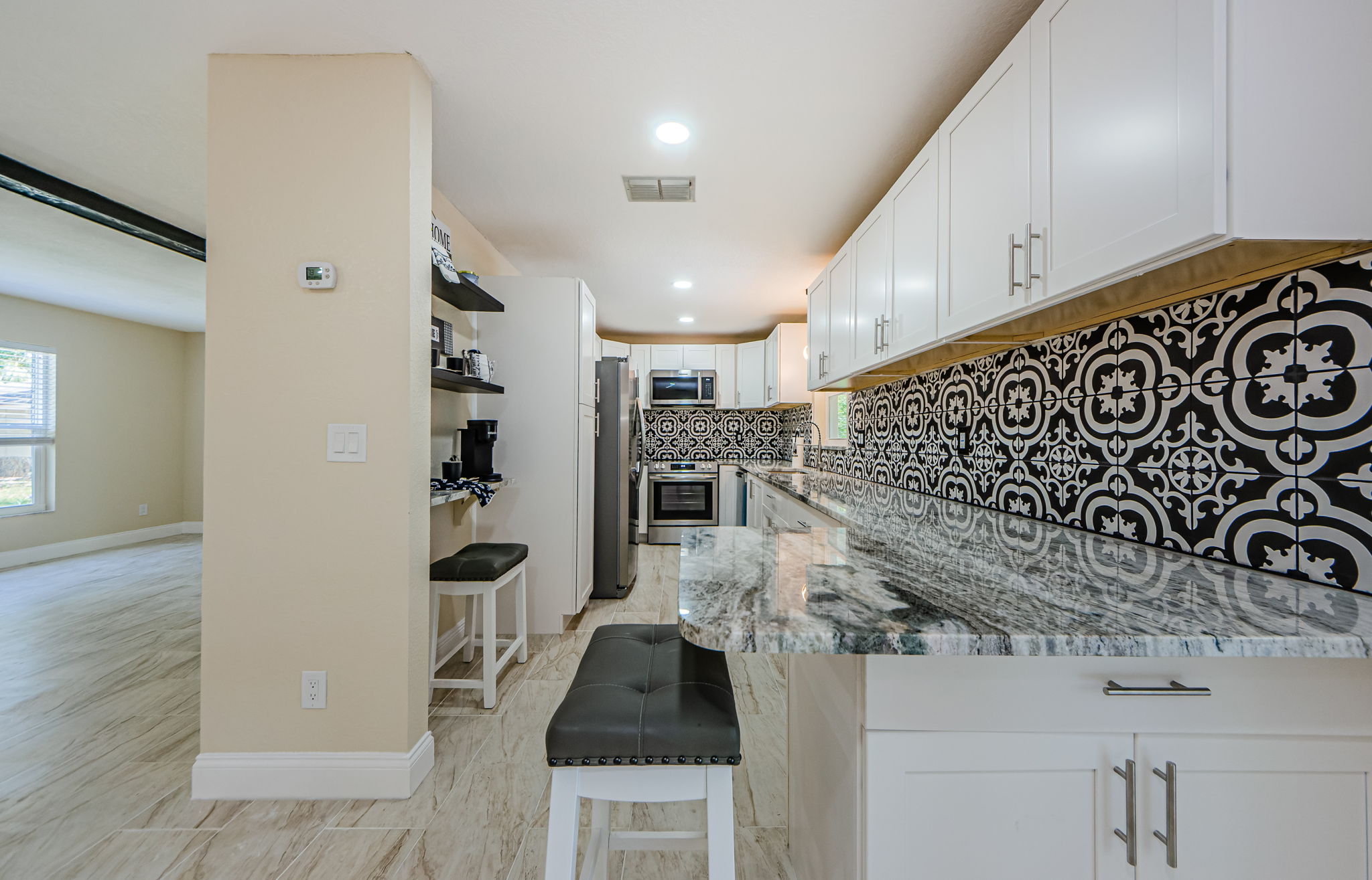 Kitchen 1-2