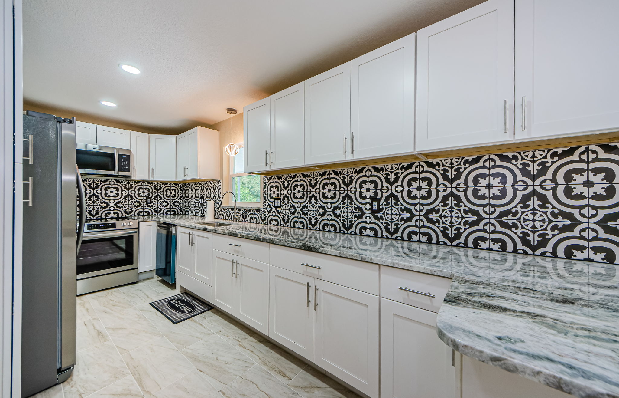 Kitchen 4-2