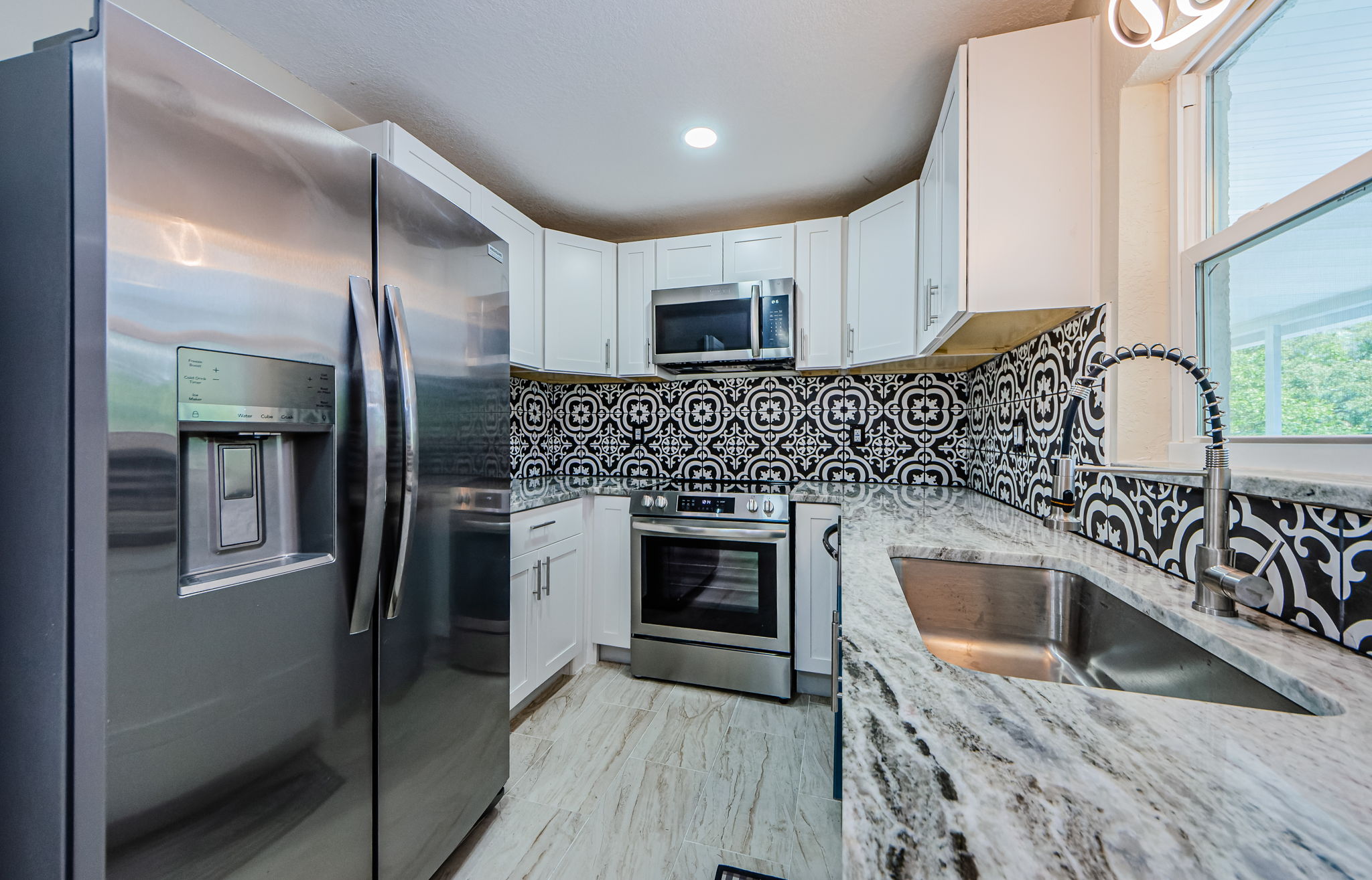 Kitchen 5-2