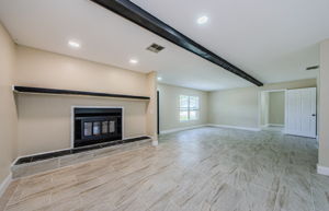 Dining Room 2-2