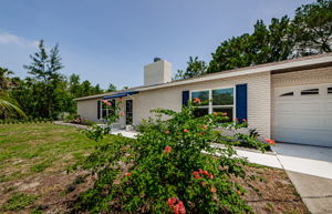 Front Exterior 5