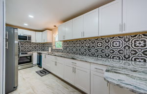 Kitchen 4-2