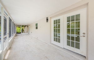 Lanai 5