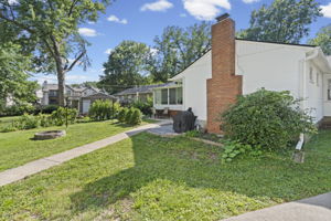  Photo 35