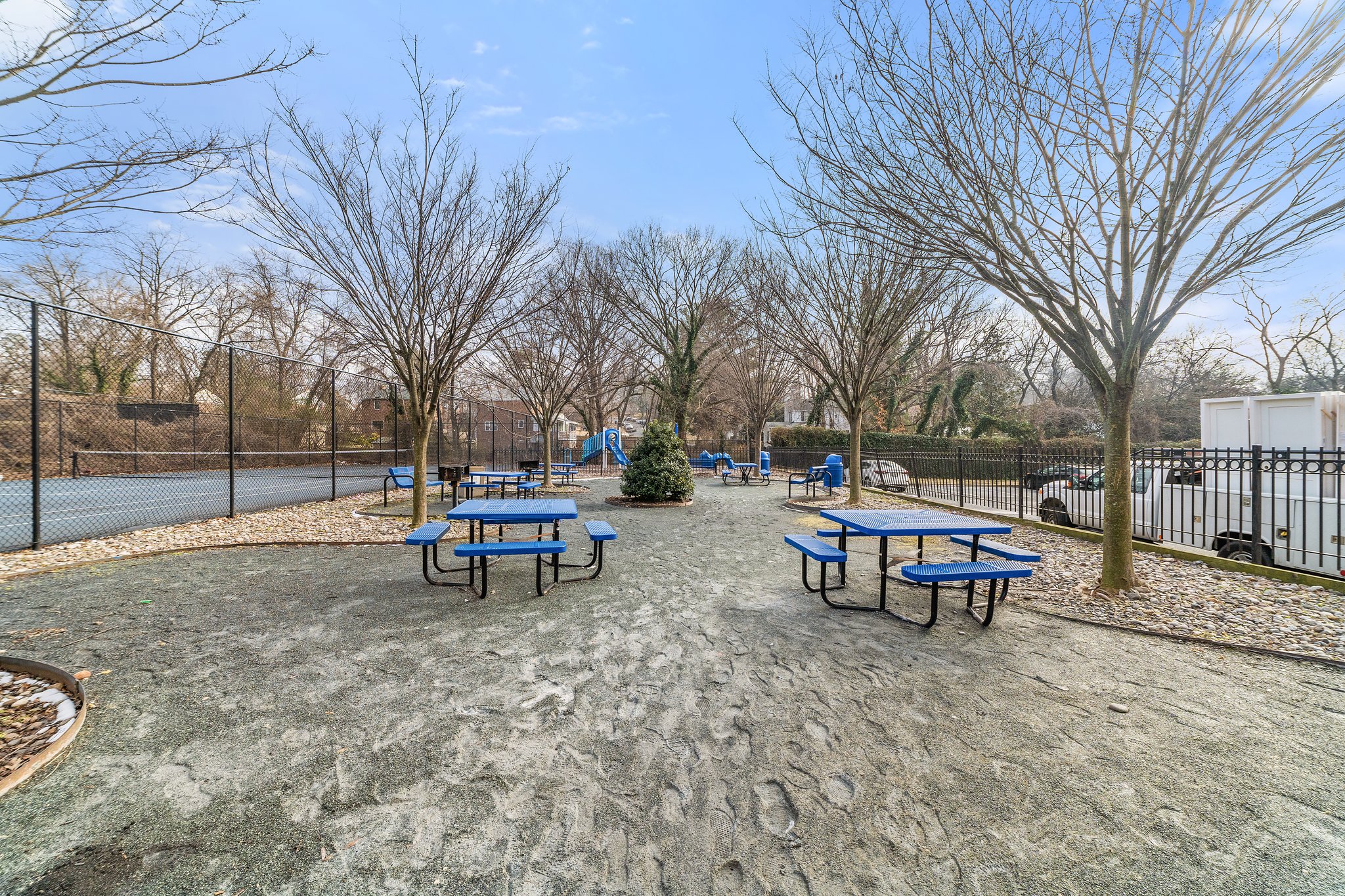 7333 New Hampshire Ave, Takoma Park, MD 20912, USA Photo 46