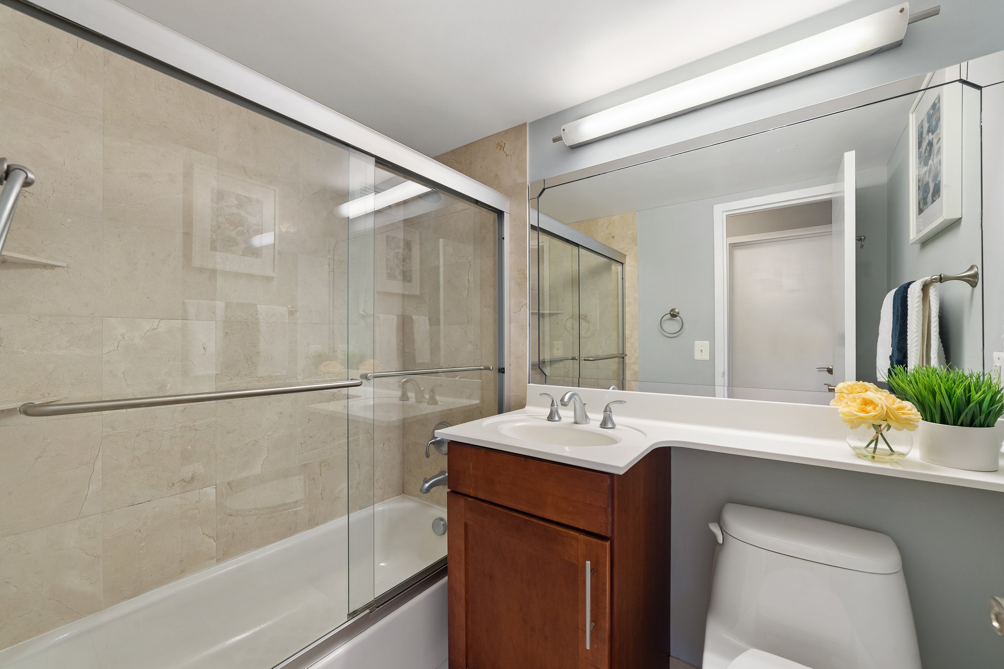 7333 New Hampshire Ave, Takoma Park, MD 20912, USA Photo 31