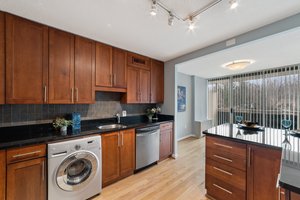 7333 New Hampshire Ave, Takoma Park, MD 20912, USA Photo 23