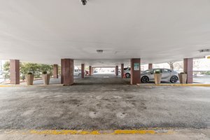 7333 New Hampshire Ave, Takoma Park, MD 20912, USA Photo 3