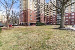 7333 New Hampshire Ave, Takoma Park, MD 20912, USA Photo 54