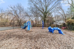 7333 New Hampshire Ave, Takoma Park, MD 20912, USA Photo 50