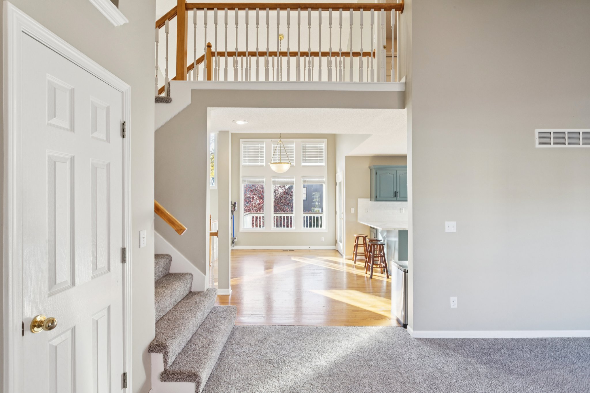 7452 - 7336 N Wallace Ave_005.jpg