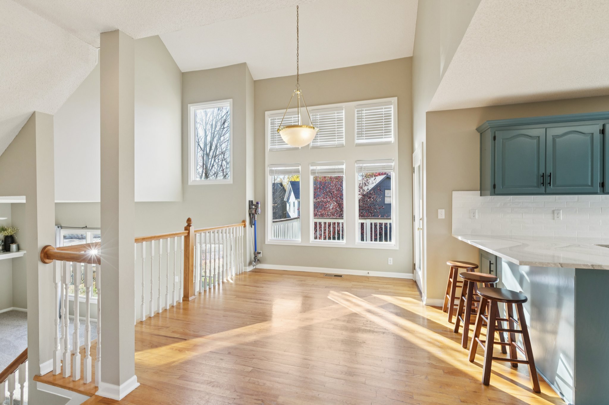 7452 - 7336 N Wallace Ave_012.jpg