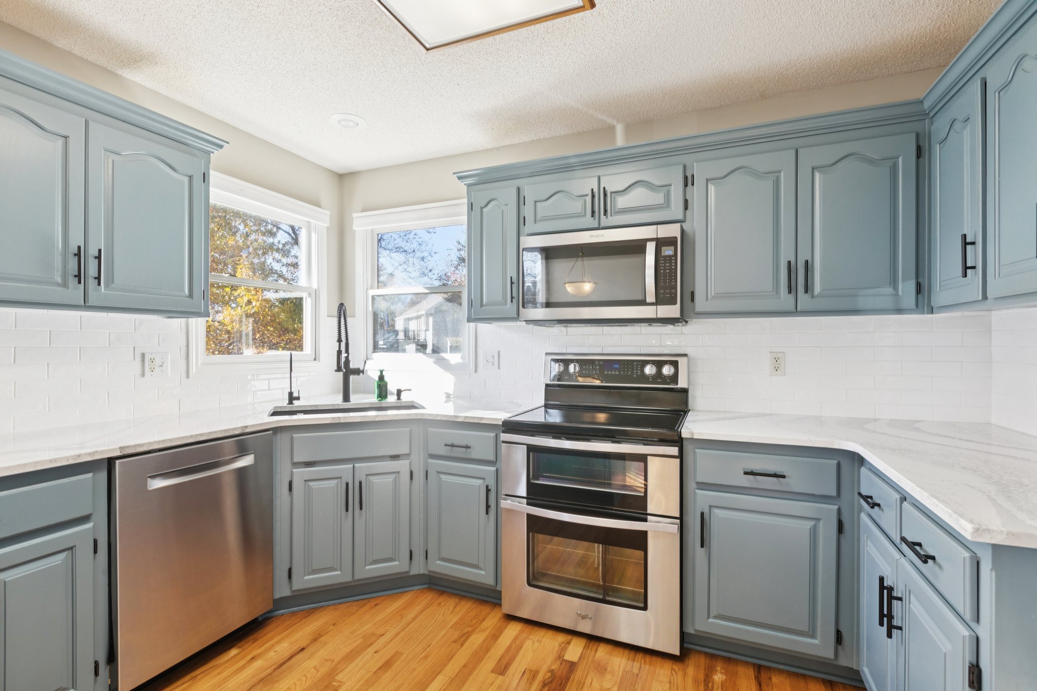 7452 - 7336 N Wallace Ave_015.jpg