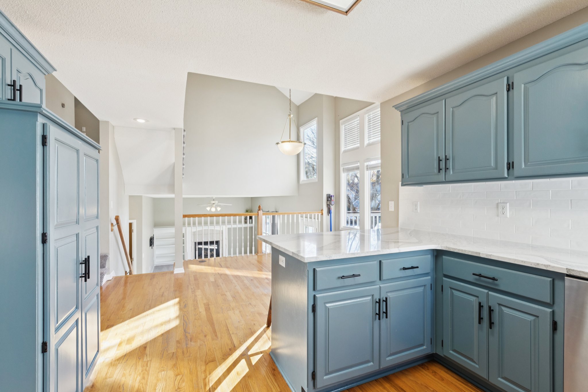 7452 - 7336 N Wallace Ave_016.jpg