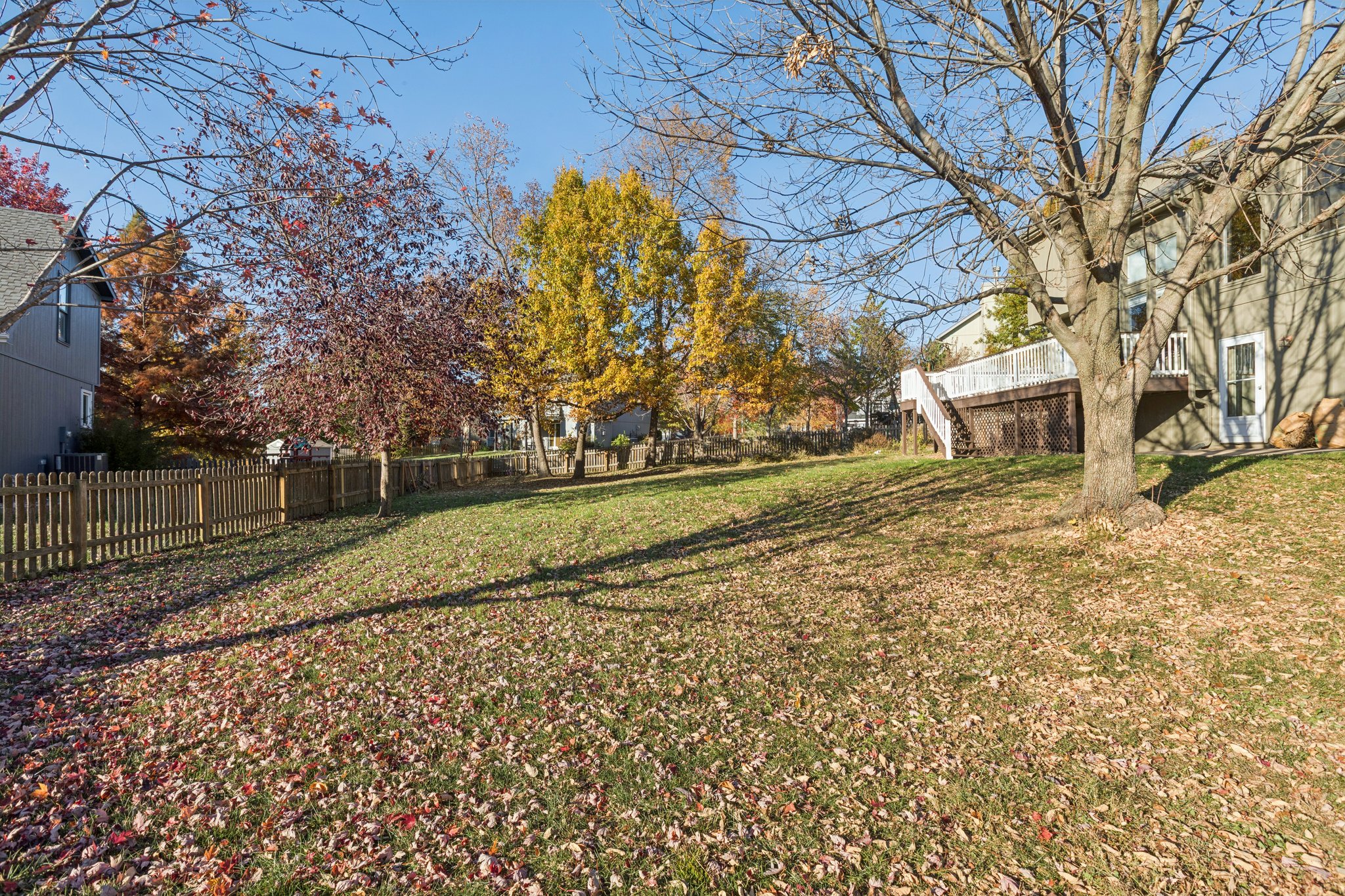 7452 - 7336 N Wallace Ave_038.jpg