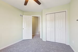 7452 - 7336 N Wallace Ave_027.jpg