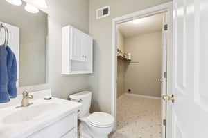 7452 - 7336 N Wallace Ave_030.jpg