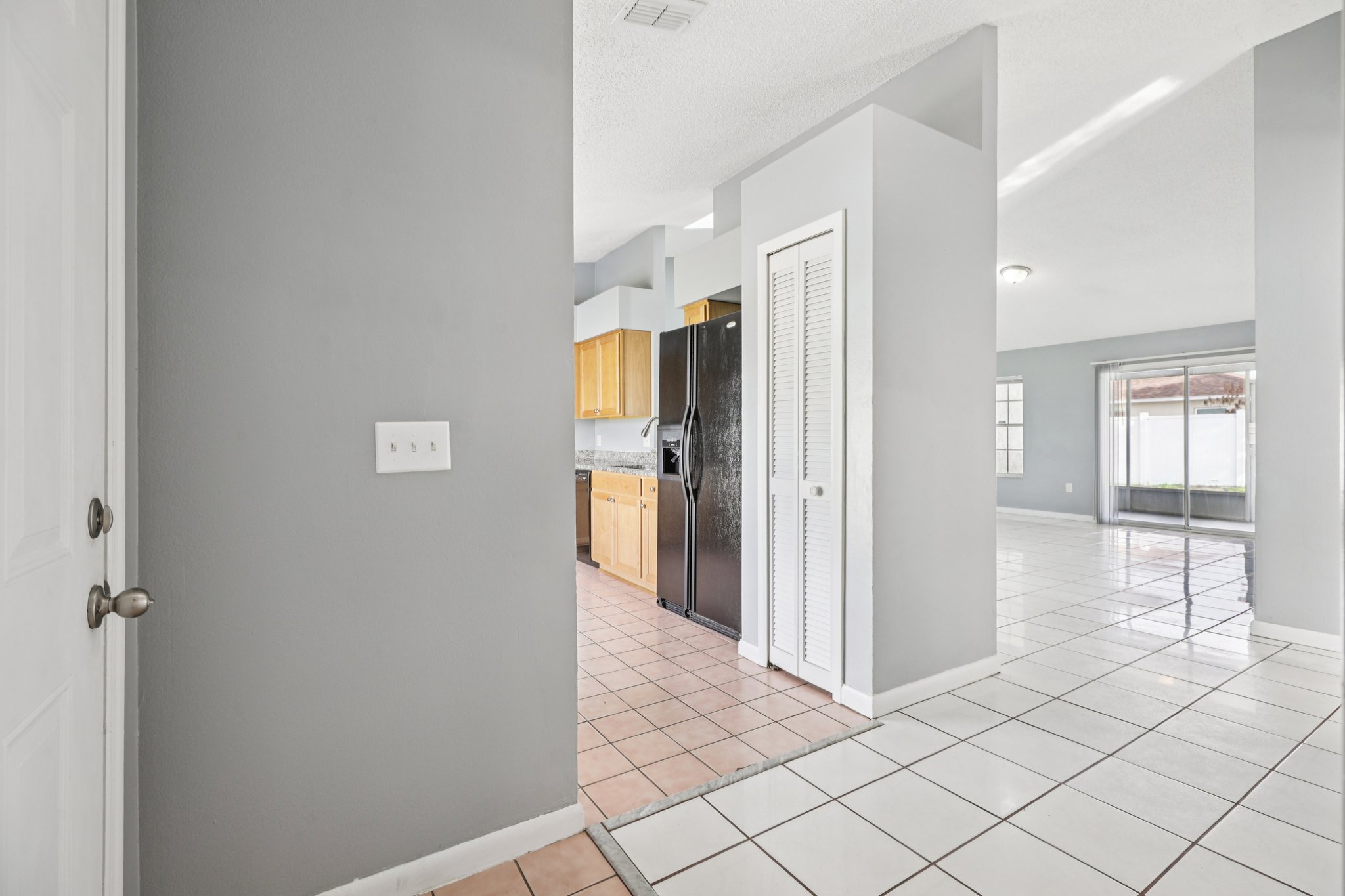 Bittern Ln-S1903-006.jpg