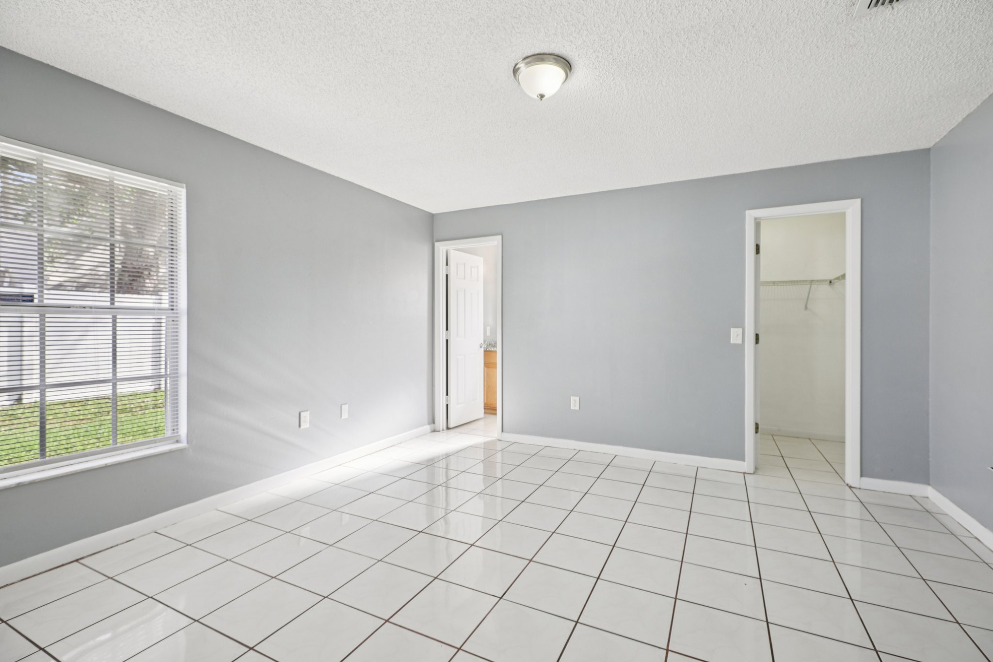 Bittern Ln-S1903-011.jpg