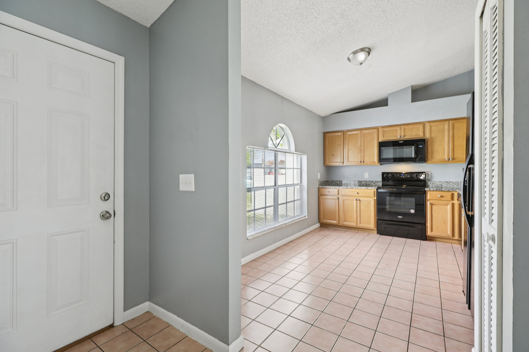 Bittern Ln-S1903-012.jpg