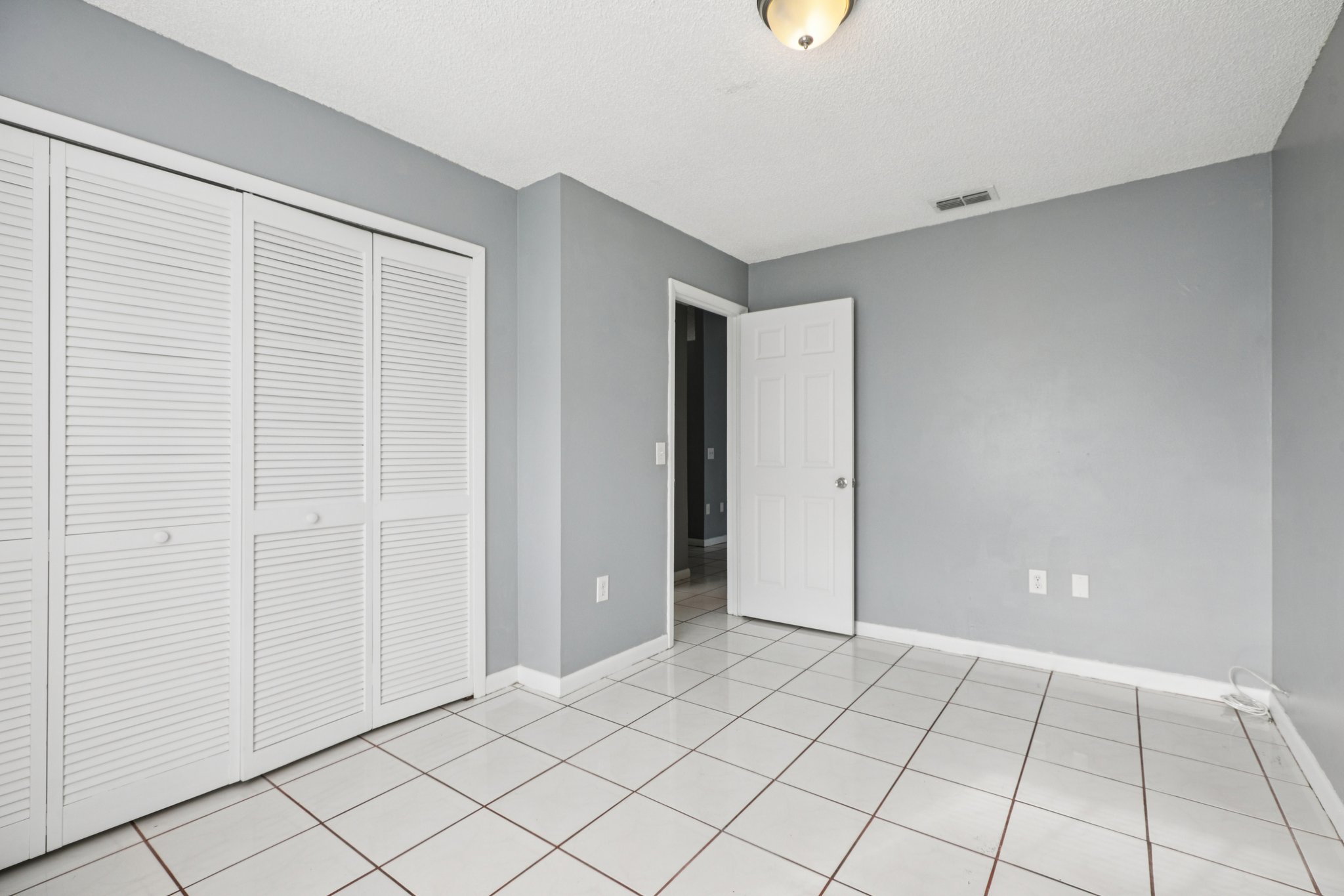 Bittern Ln-S1903-024.jpg