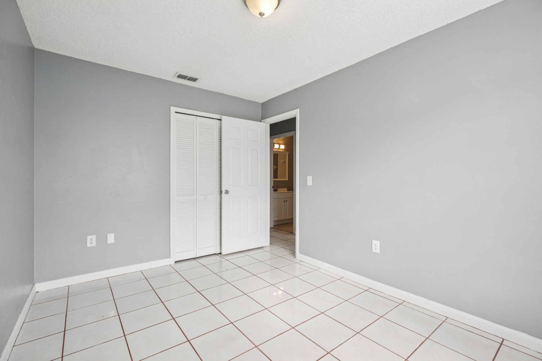 Bittern Ln-S1903-027.jpg