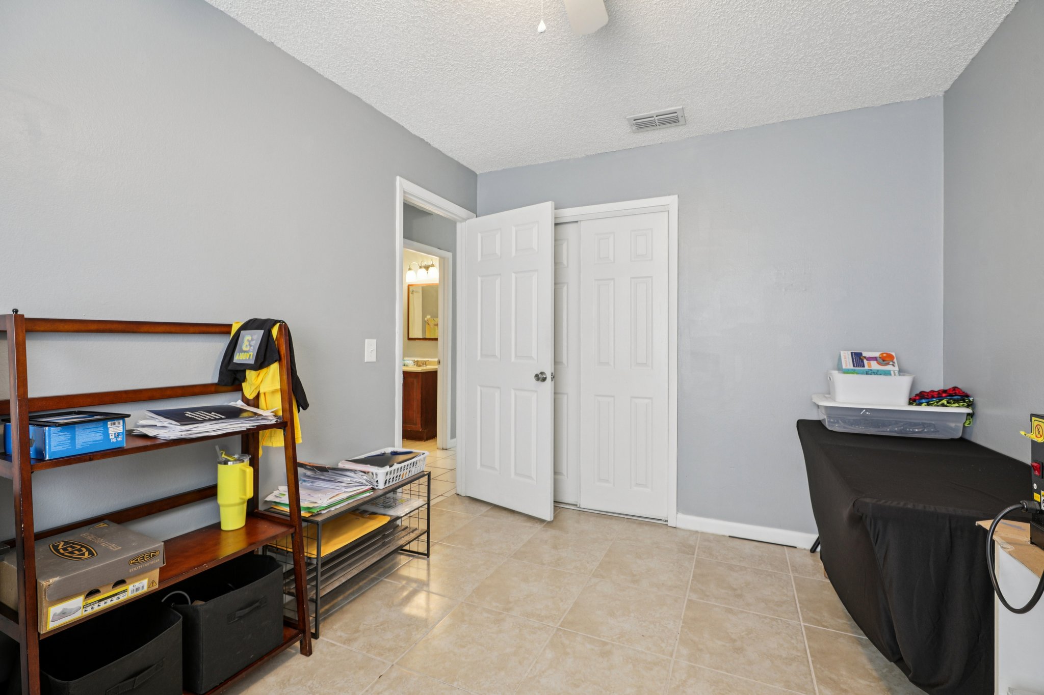 Bittern Ln-S1903-036.jpg