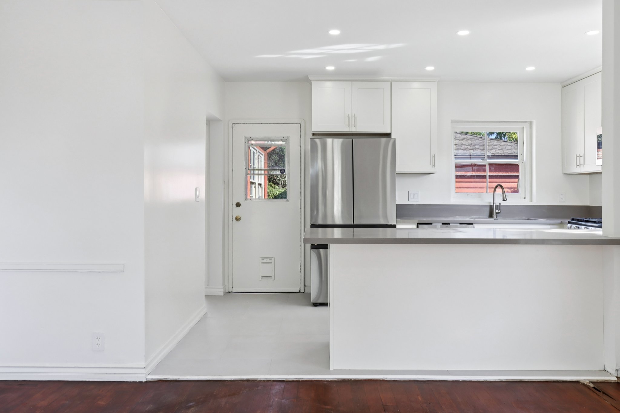 Los Altos Ave-L0711-026.jpg