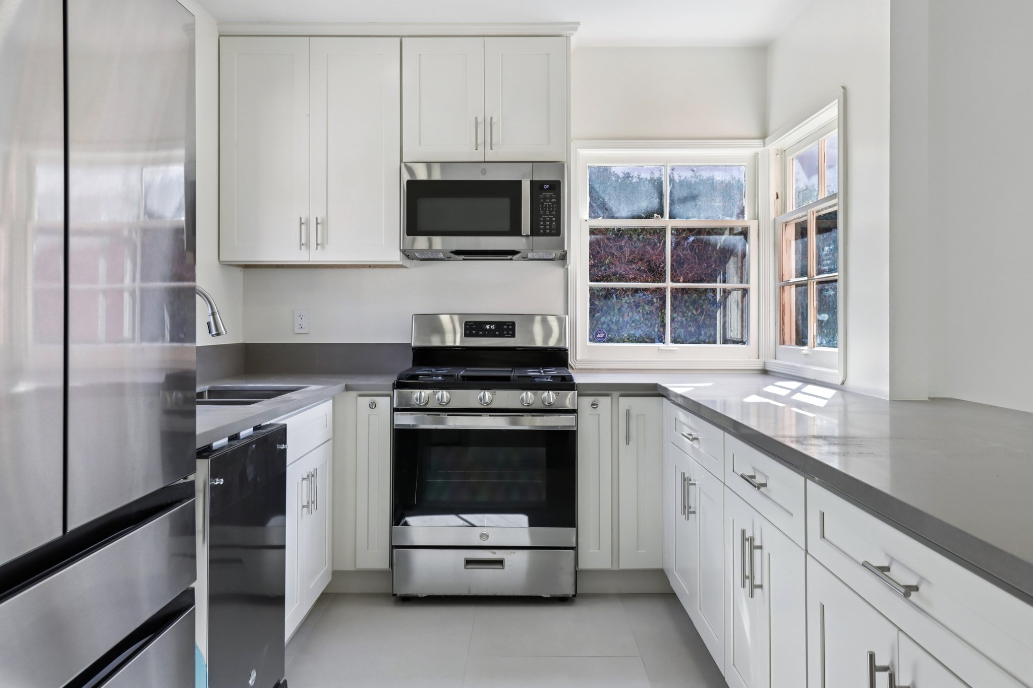 Los Altos Ave-L0711-029.jpg