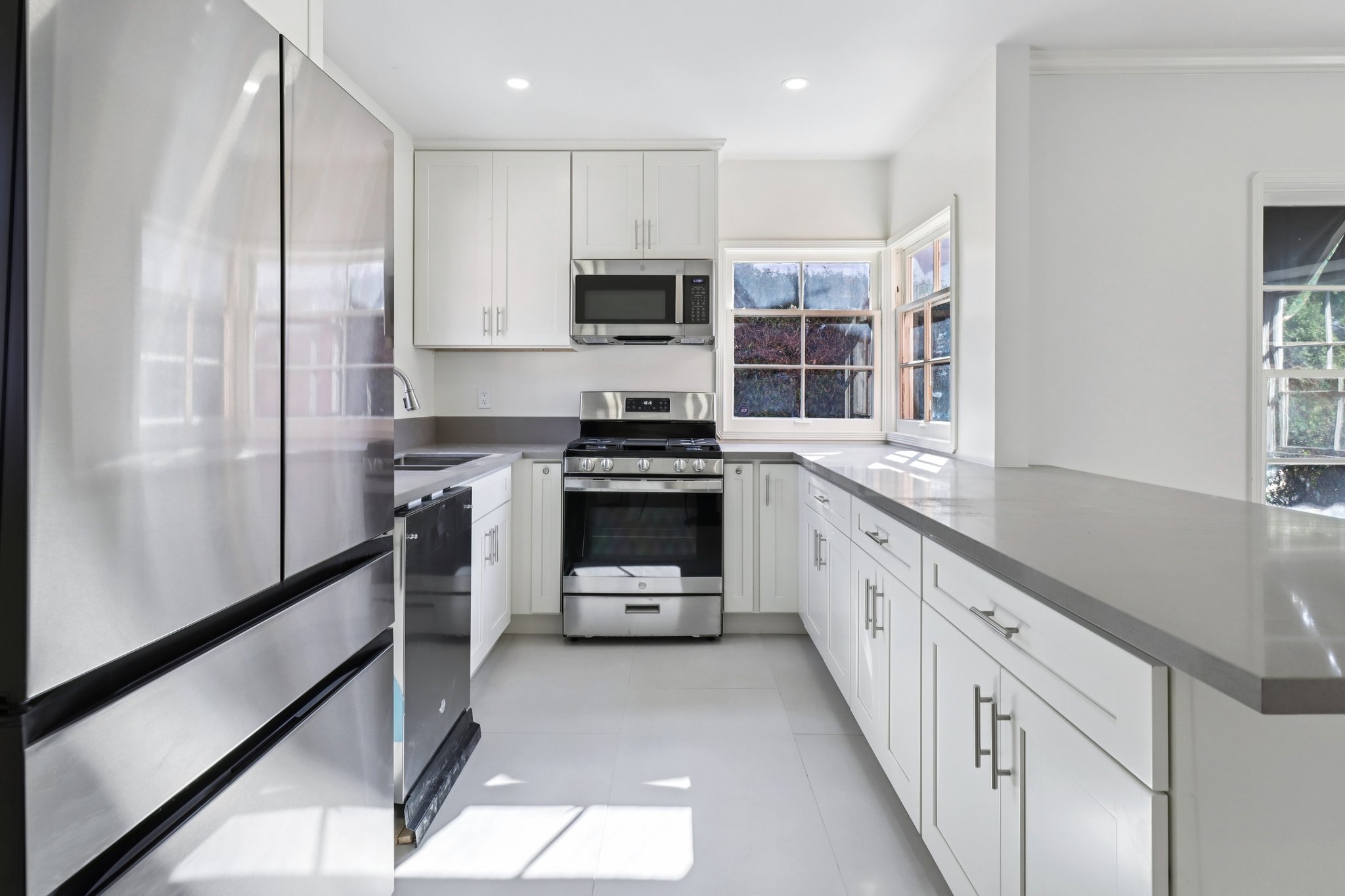 Los Altos Ave-L0711-030.jpg