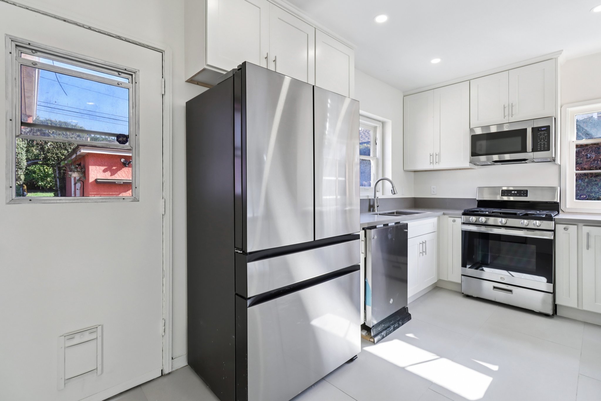 Los Altos Ave-L0711-031.jpg