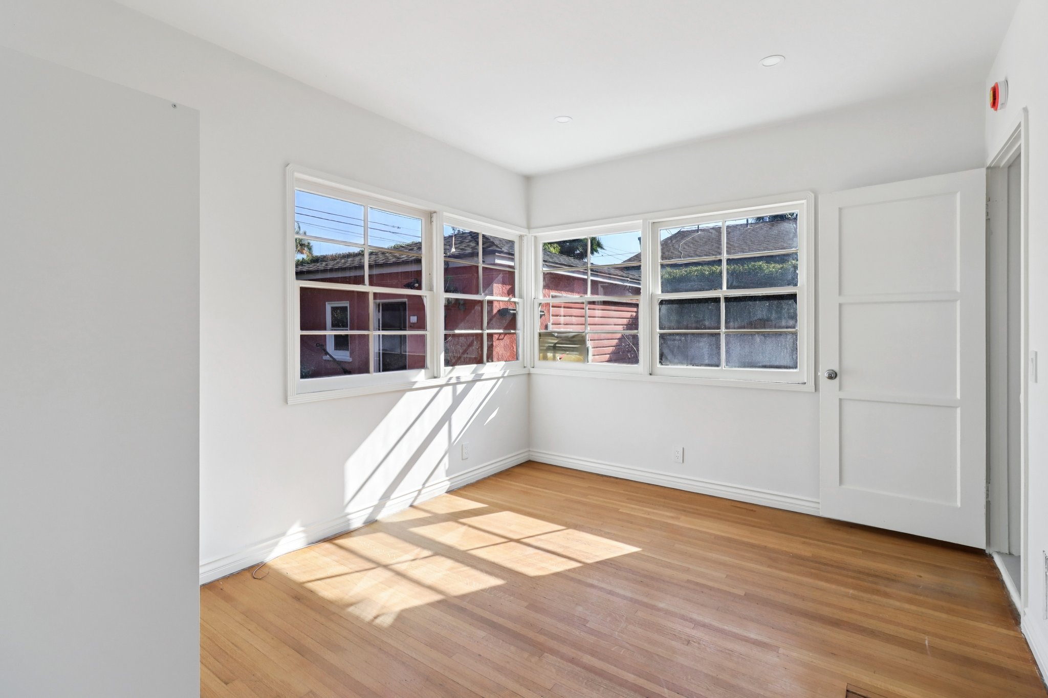 Los Altos Ave-L0711-046.jpg