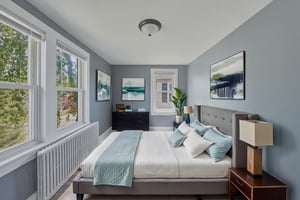 DSC04823 virtually staged.jpeg