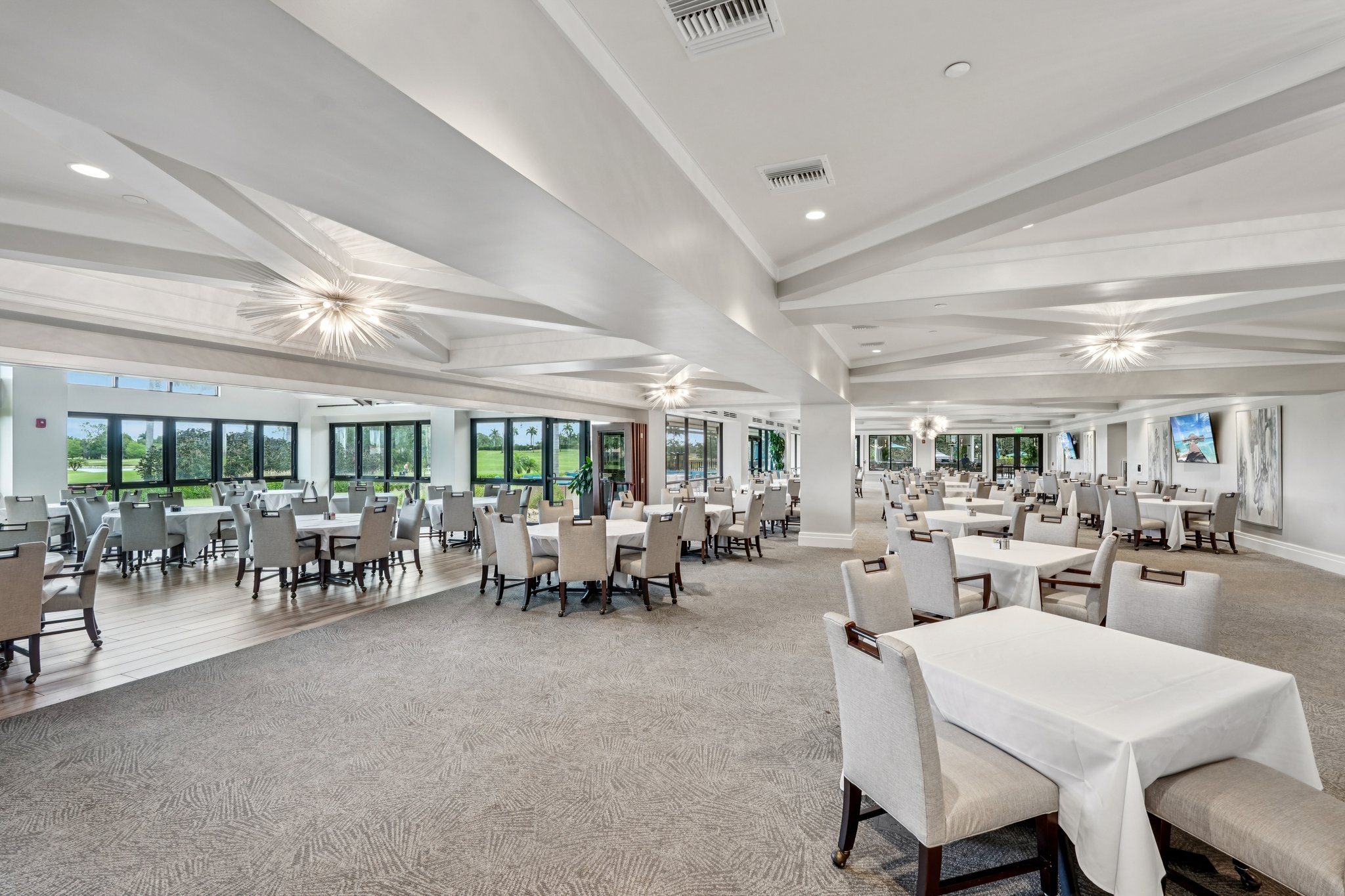 Coventry Ct 809-1804-909.jpg